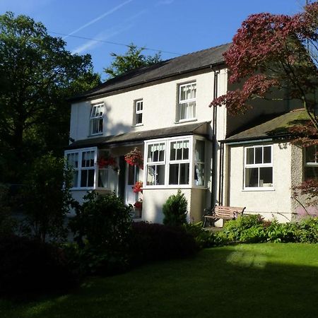 Lyndhurst Guest House Ulverston Bagian luar foto