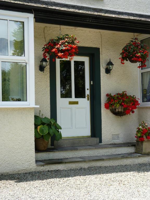 Lyndhurst Guest House Ulverston Bagian luar foto